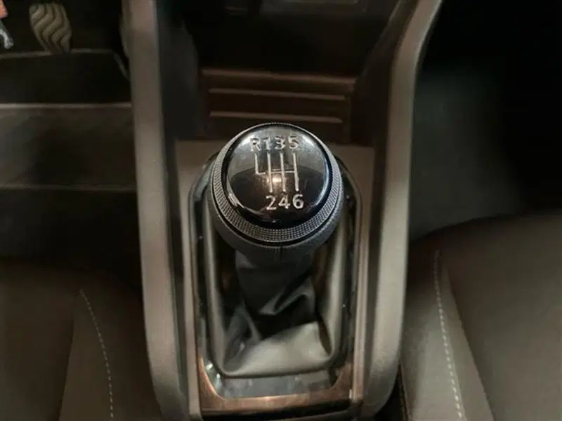 Renault Clio usata a Como (13)
