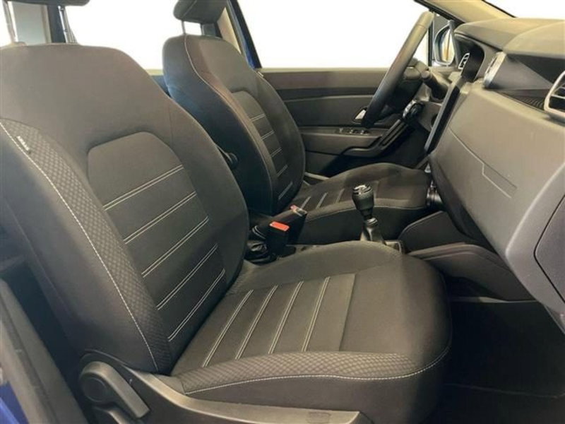 Dacia Duster usata a Como (11)