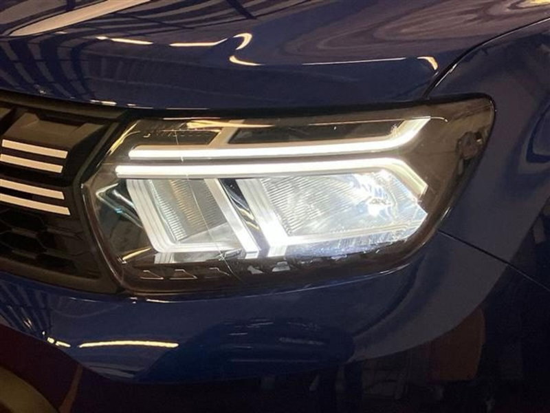 Dacia Duster usata a Como (7)