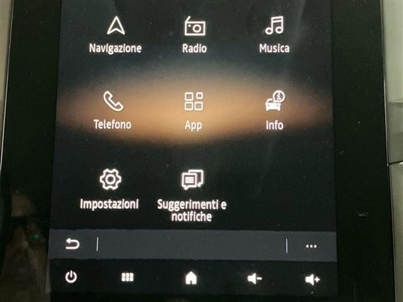Renault Megane E-Tech Electric usata a Como (14)