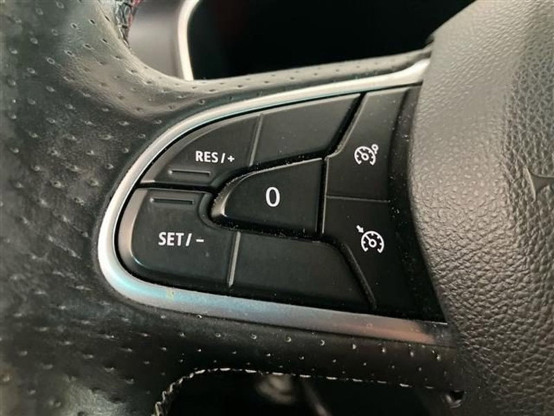 Renault Megane E-Tech Electric usata a Como (17)