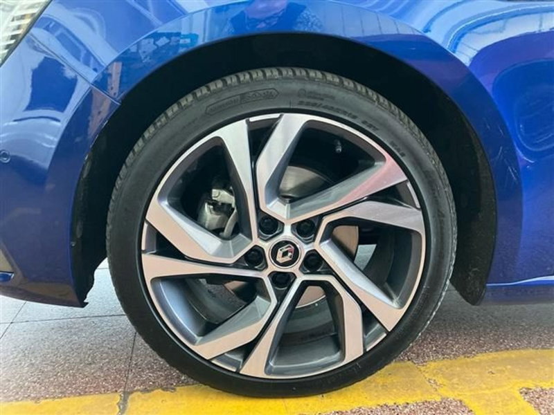 Renault Megane E-Tech Electric usata a Como (6)