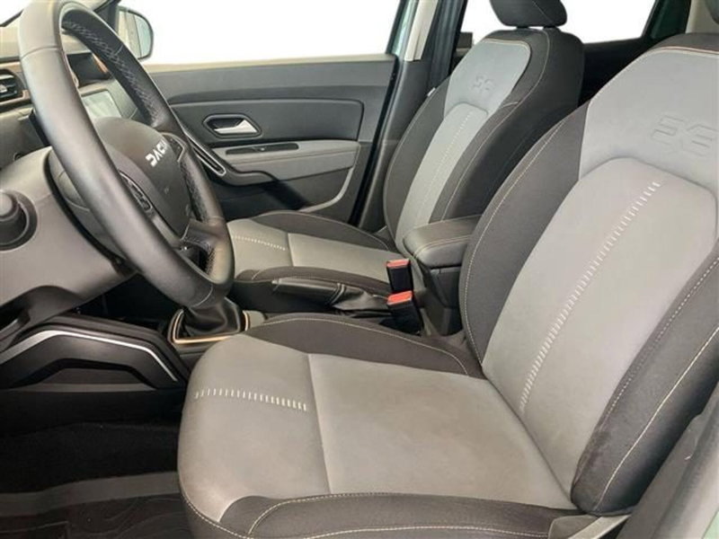 Dacia Duster usata a Como (10)