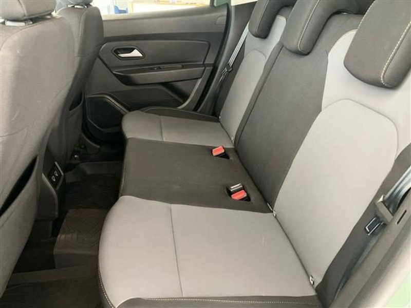 Dacia Duster usata a Como (12)