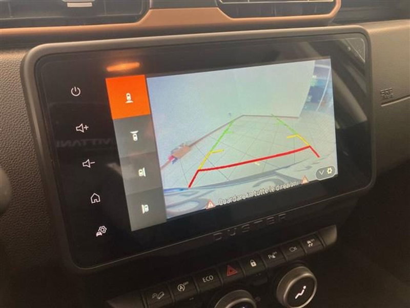 Dacia Duster usata a Como (13)