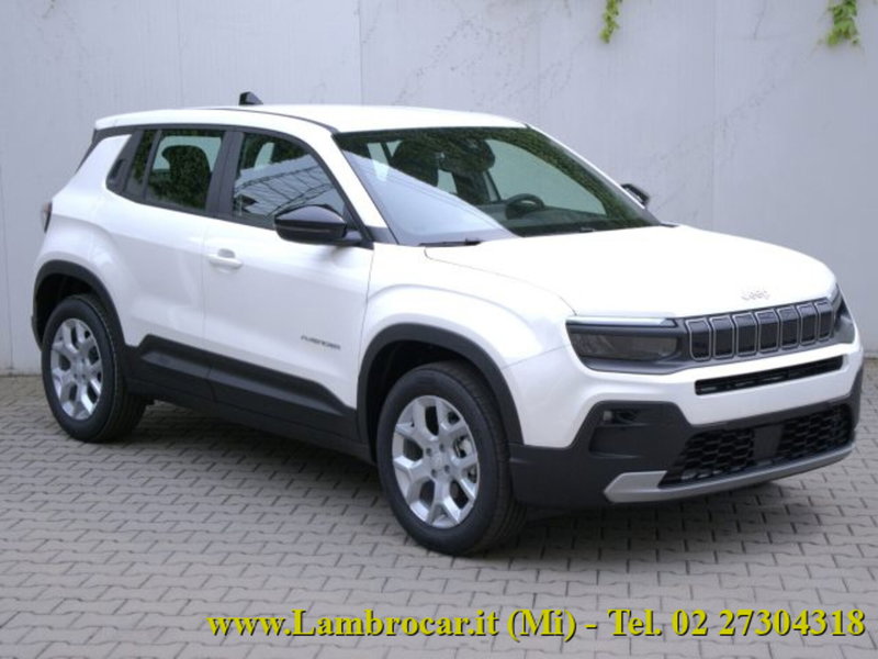 Jeep Avenger nuova a Milano