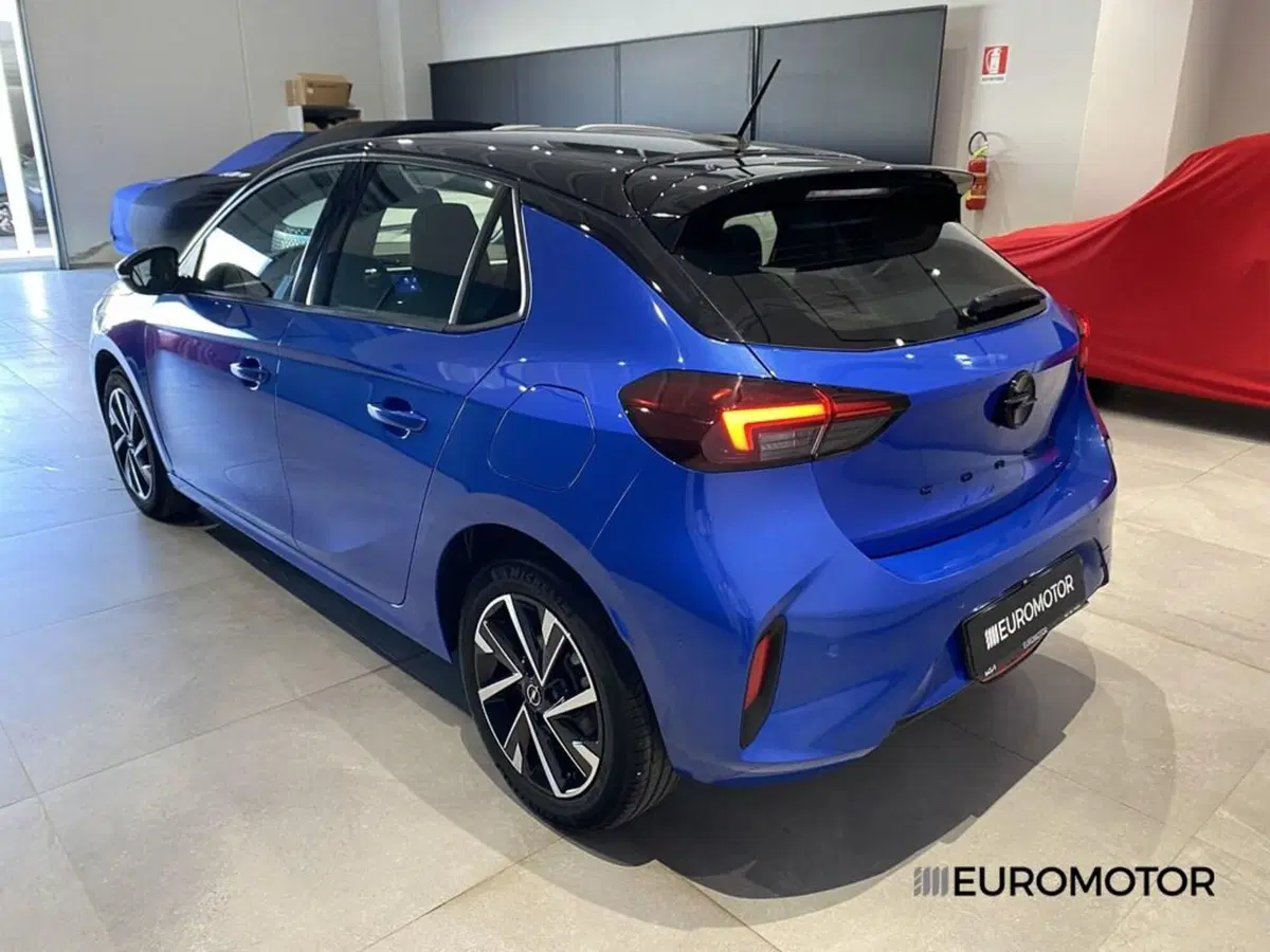 Opel Corsa usata a Bari (10)