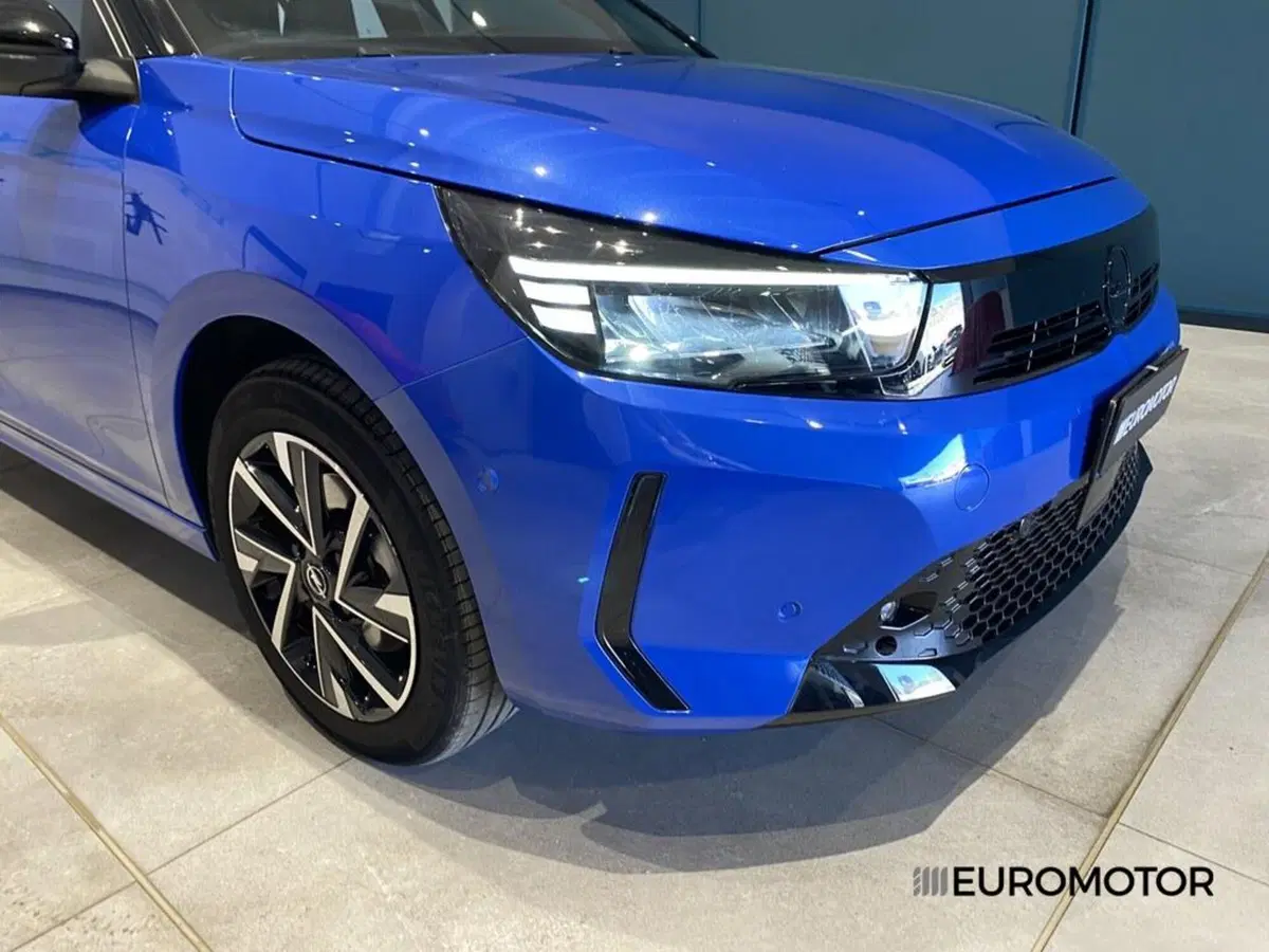 Opel Corsa usata a Bari (4)