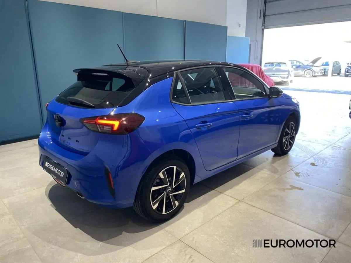 Opel Corsa usata a Bari (8)