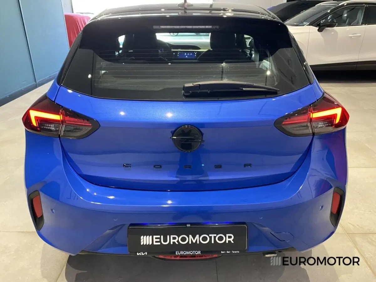 Opel Corsa usata a Bari (9)