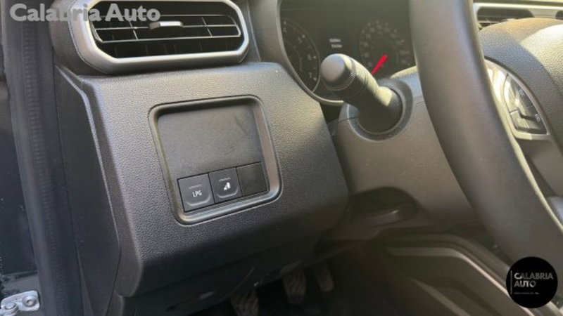 Dacia Duster usata a Reggio Calabria (17)