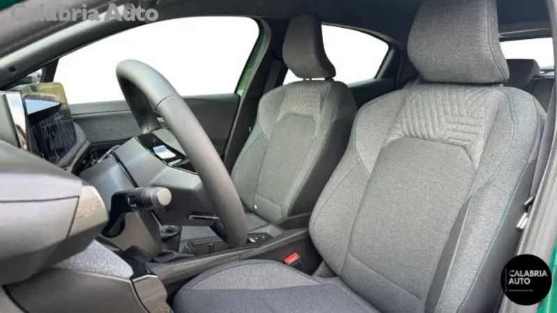 Renault Clio nuova a Reggio Calabria (10)