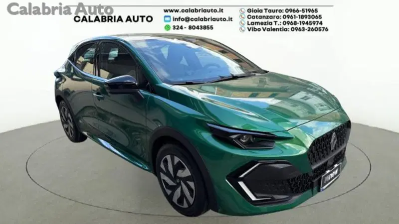 Renault Clio nuova a Reggio Calabria (2)