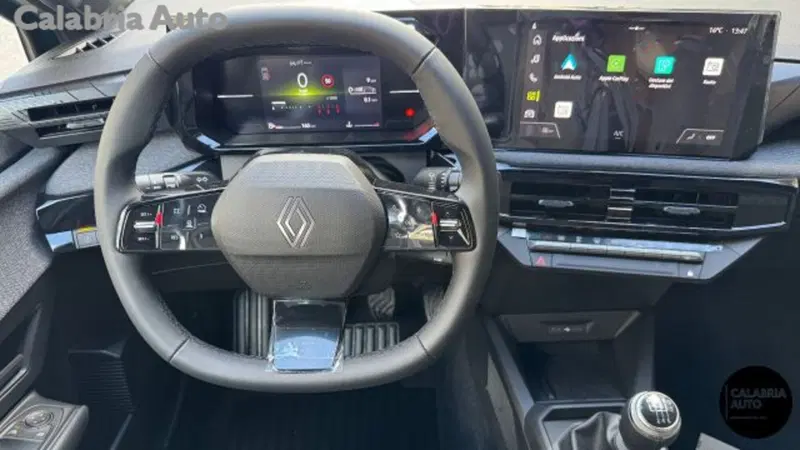 Renault Clio nuova a Reggio Calabria (9)