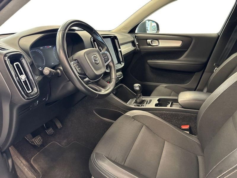 Volvo XC40 usata a Prato (7)