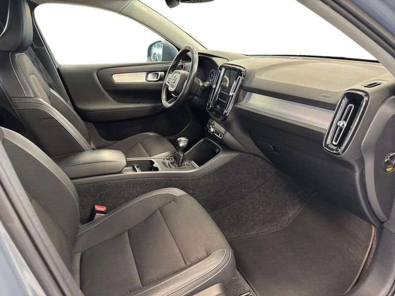 Volvo XC40 usata a Prato (9)