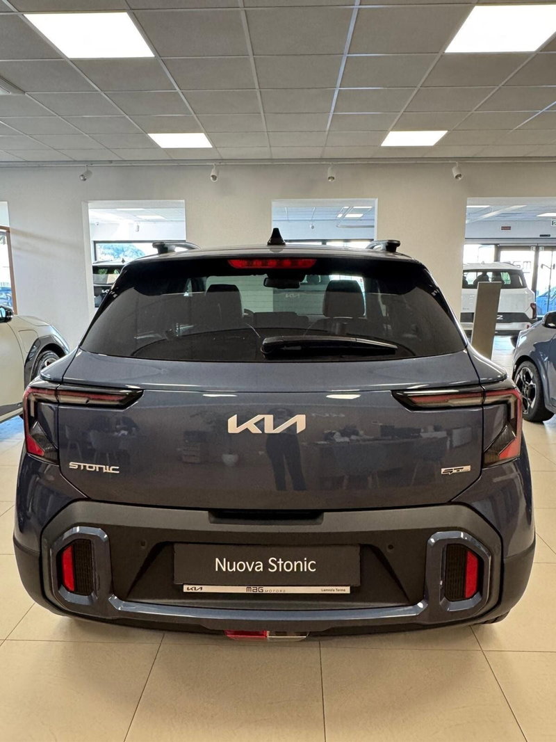 Kia Stonic nuova a Cosenza (4)