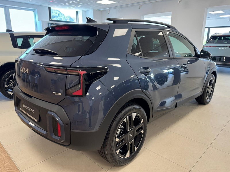 Kia Stonic nuova a Cosenza (6)