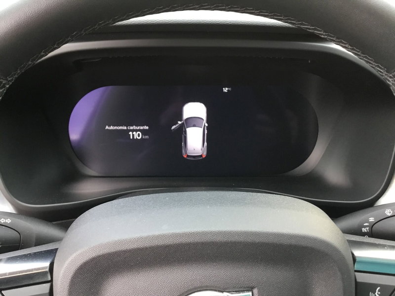 Volvo XC40 usata a Napoli (10)