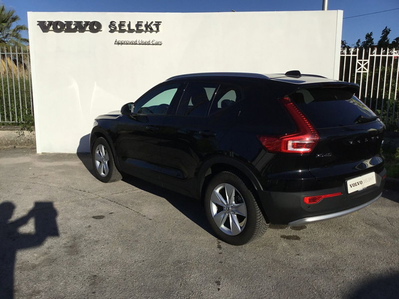 Volvo XC40 usata a Napoli (6)