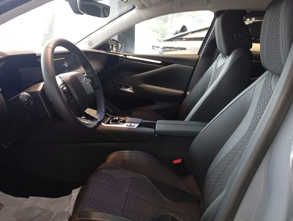 Ds DS 4 nuova a Ascoli Piceno (7)