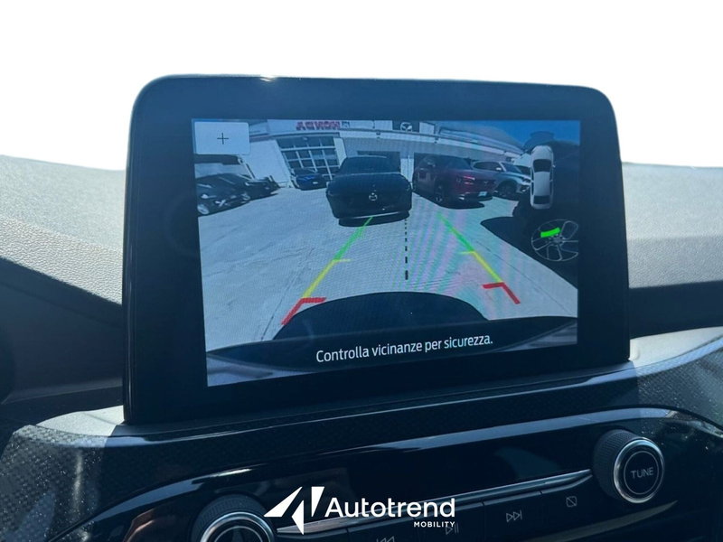 Ford Kuga usata a Bari (11)