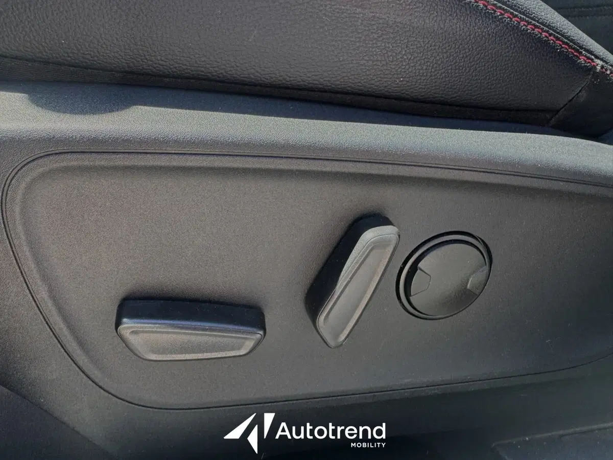 Ford Kuga usata a Bari (13)