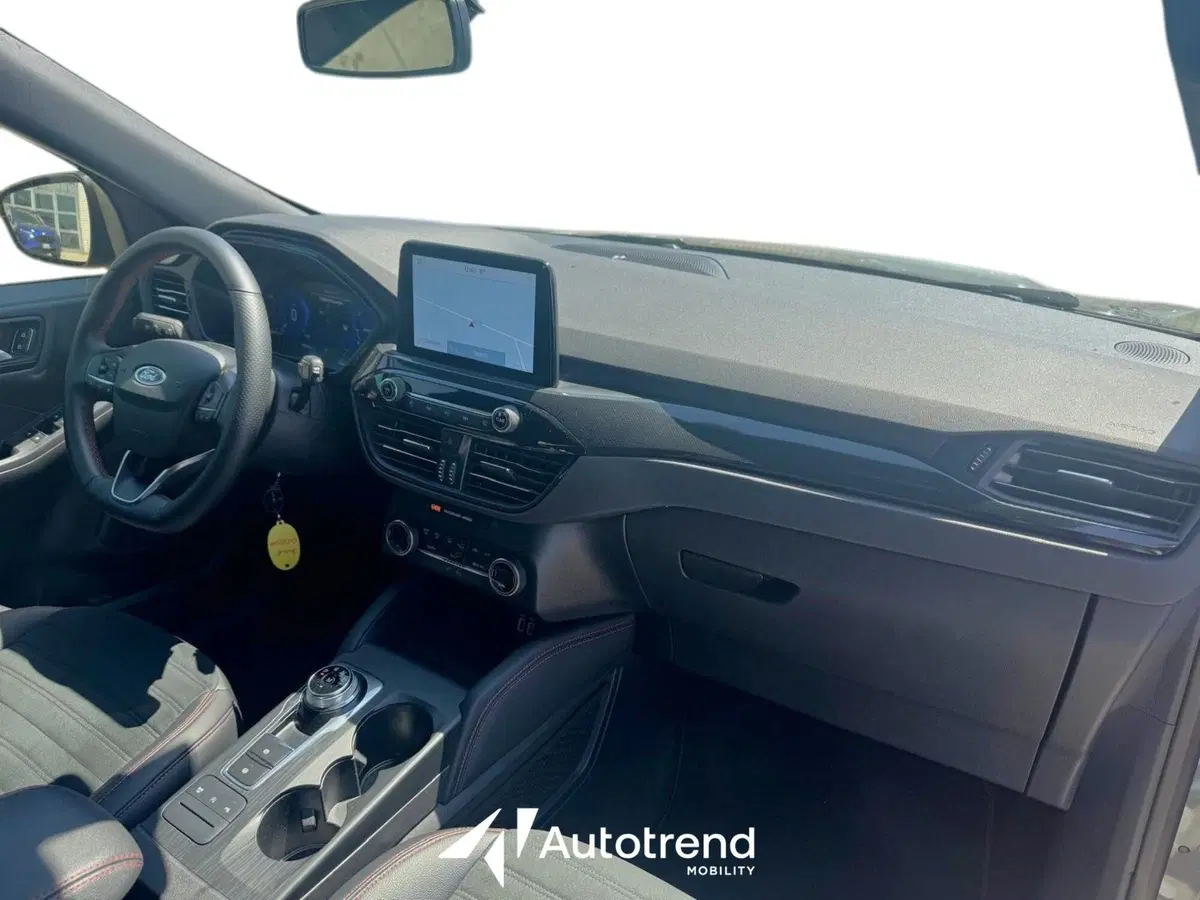 Ford Kuga usata a Bari (7)
