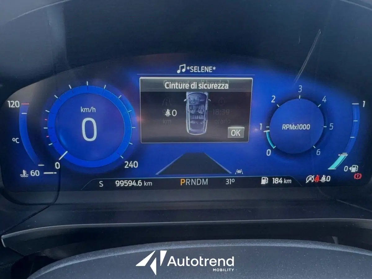 Ford Kuga usata a Bari (9)