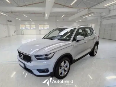 Volvo XC40 D3 AWD Business Plus del 2019 usata a Bari