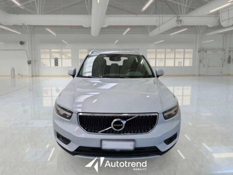 Volvo XC40 usata a Bari (3)