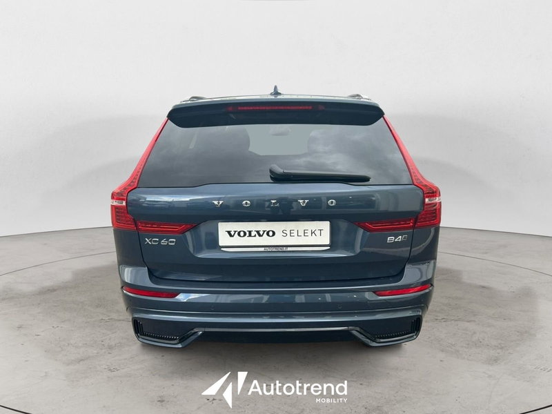 Volvo XC60 usata a Bari (4)