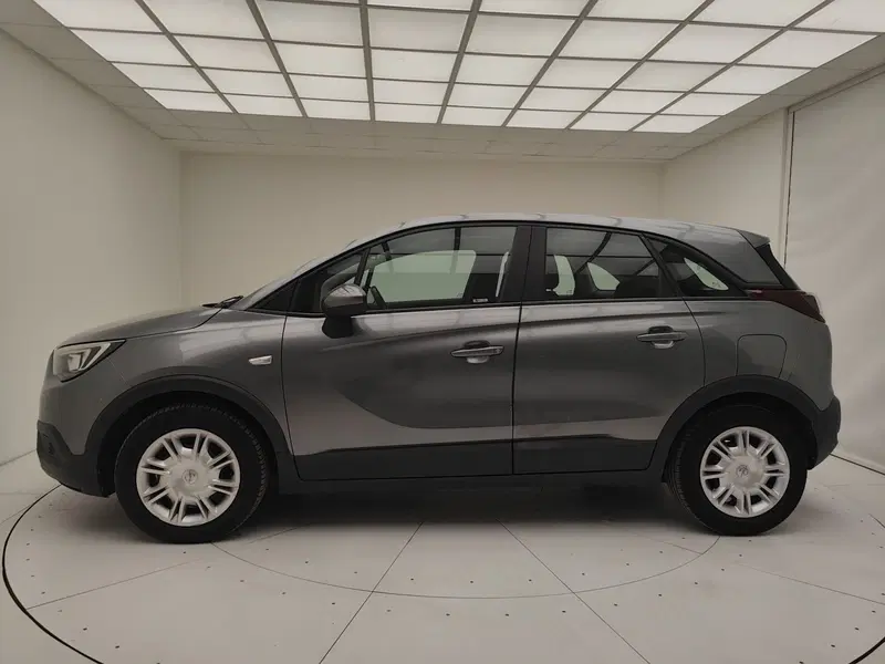 Opel Crossland X usata a Como (17)