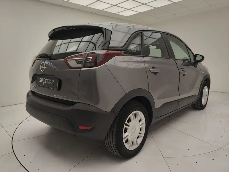 Opel Crossland X usata a Como (6)