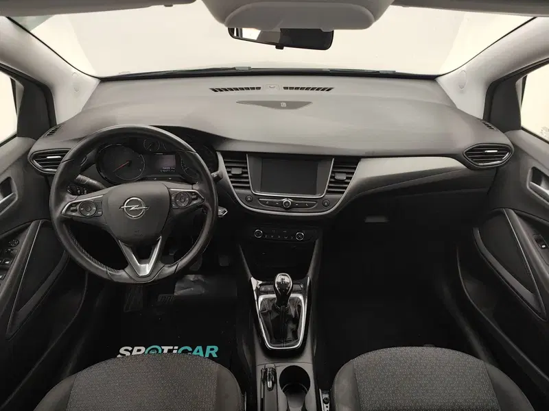 Opel Crossland X usata a Como (7)