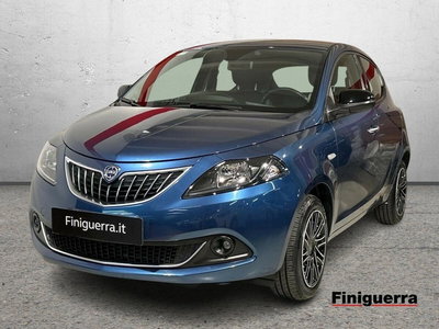 Lancia Ypsilon 1.0 FireFly 5 porte S&amp;S Hybrid Gold Plus del 2023 usata a Civate