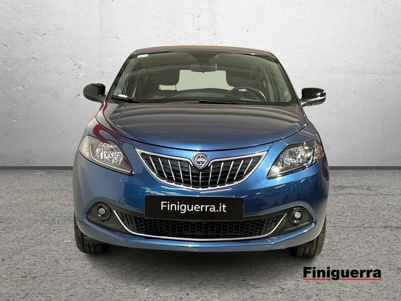 Lancia Ypsilon usata a Lecco (2)
