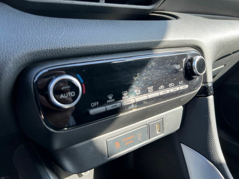 Toyota Yaris usata a Sondrio (15)