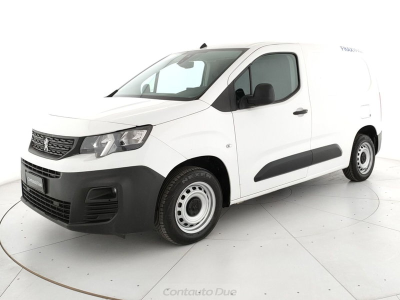 Peugeot Partner Furgone usata a Caserta