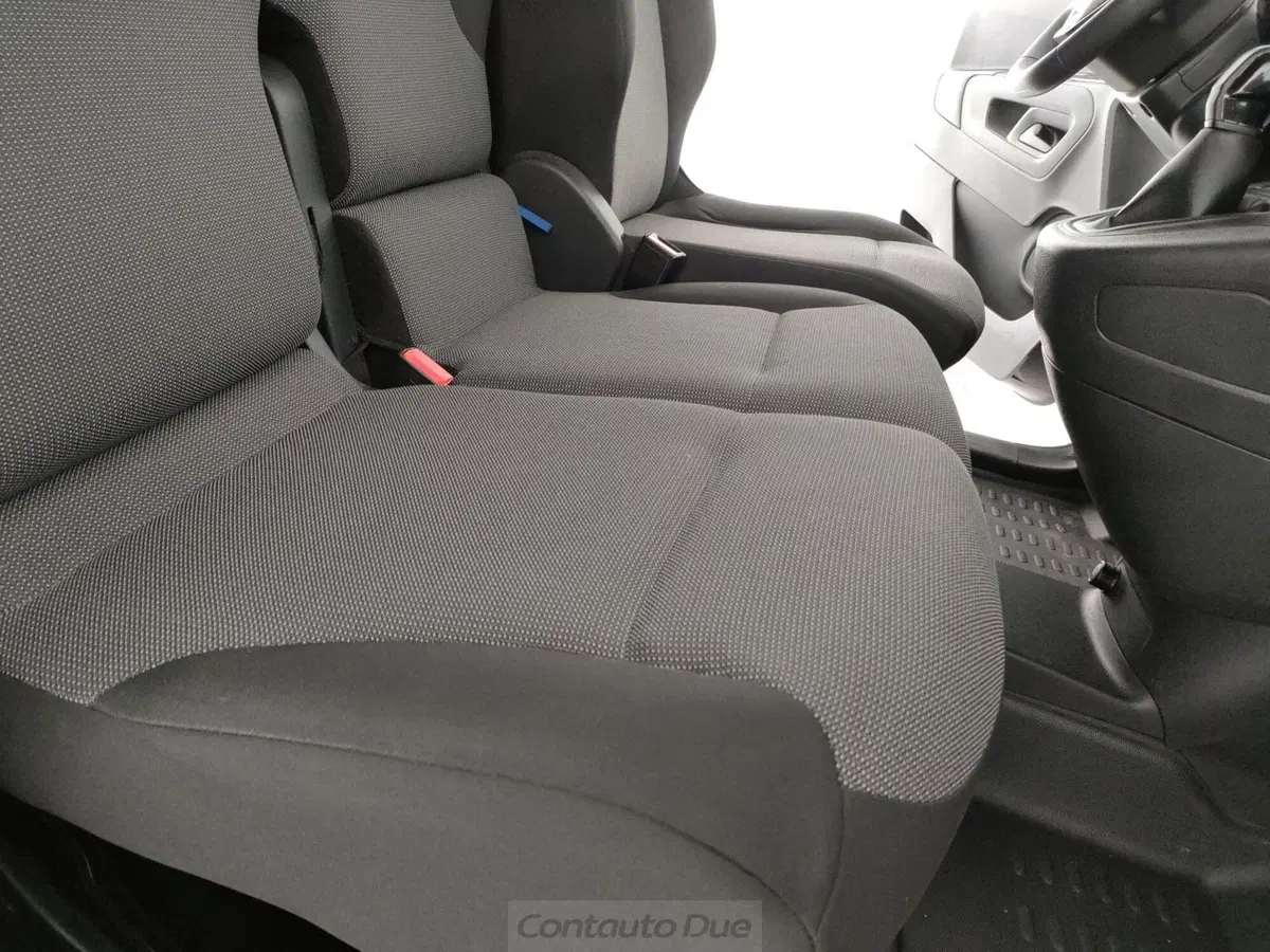 Peugeot Partner Furgone usata a Caserta (10)