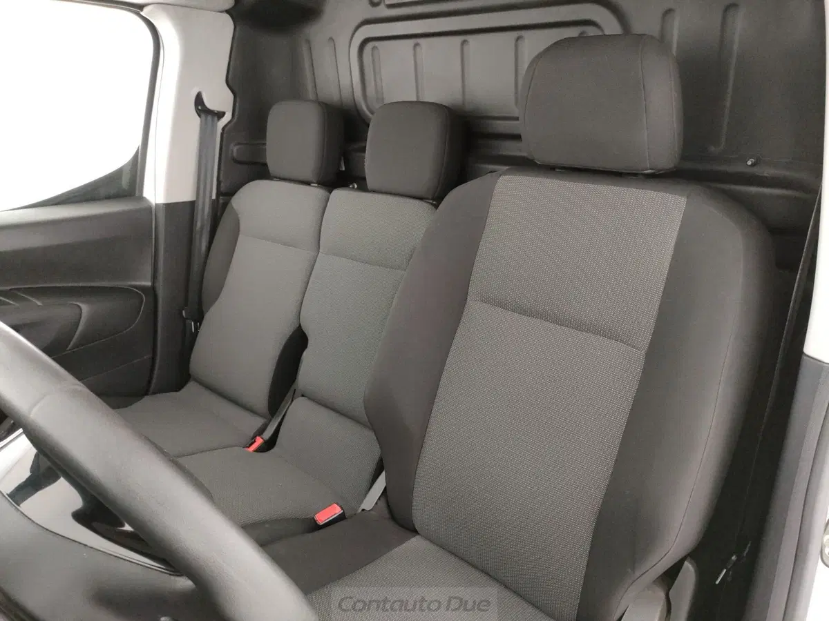 Peugeot Partner Furgone usata a Caserta (15)