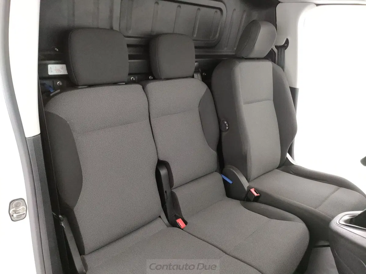 Peugeot Partner Furgone usata a Caserta (9)