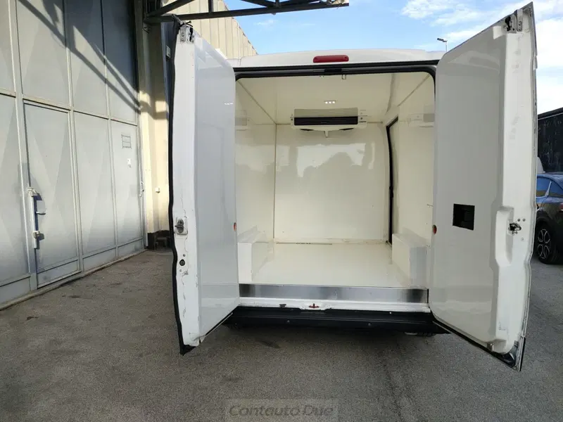Peugeot Boxer Furgone usata a Caserta (10)