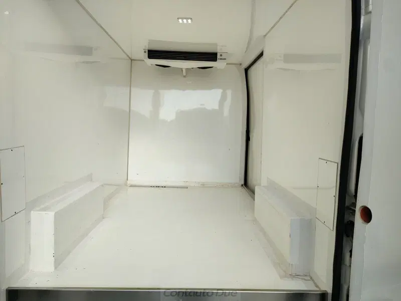 Peugeot Boxer Furgone usata a Caserta (12)