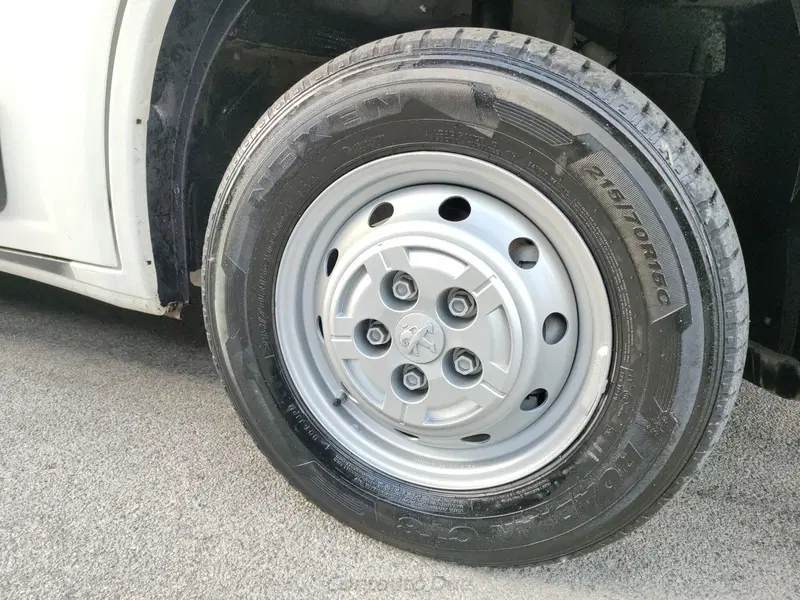 Peugeot Boxer Furgone usata a Caserta (18)