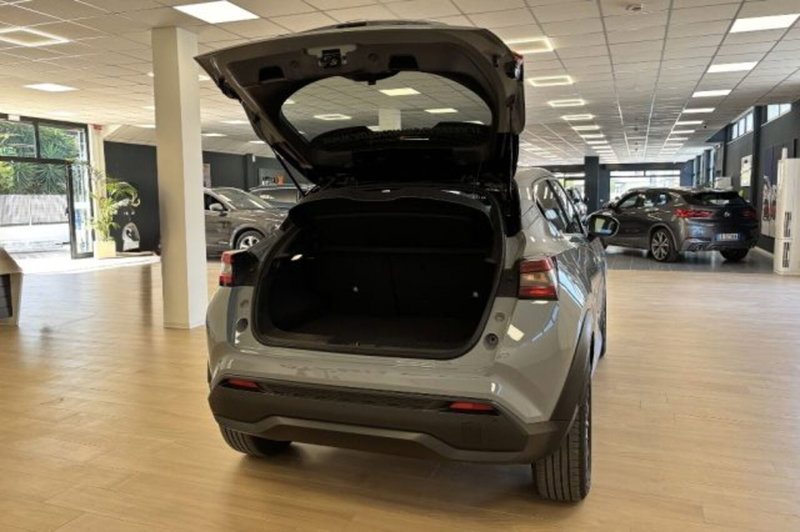 Nissan Juke nuova a Latina (7)