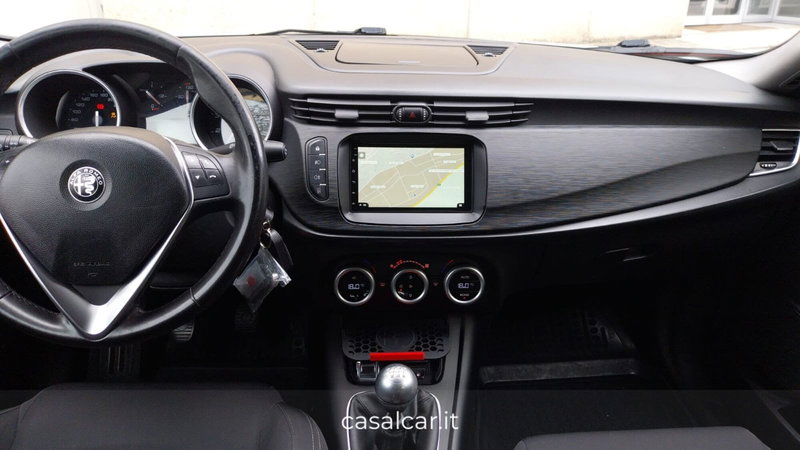 Alfa Romeo Giulietta usata a Salerno (12)