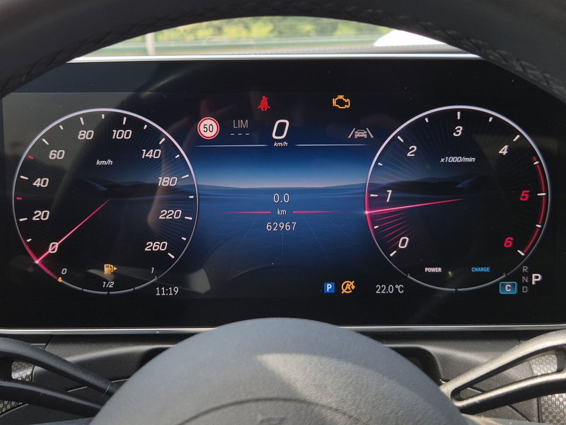 Mercedes-Benz CLE Coupé usata  (14)