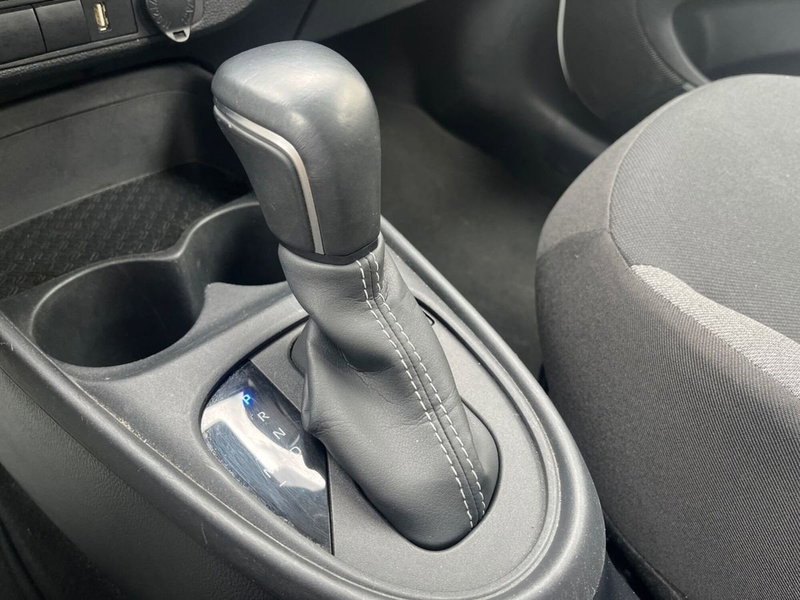 Toyota Aygo X usata a Ragusa (12)