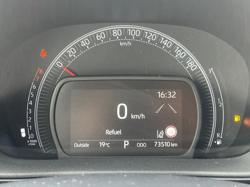 Toyota Aygo X usata a Ragusa (9)